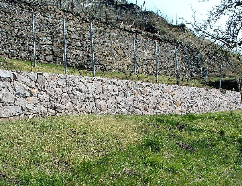 Trockenmauer Naturstein